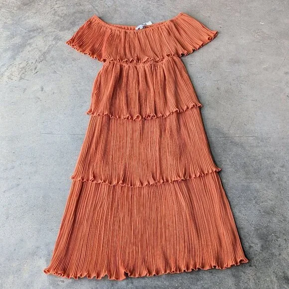 Baltic Born Zarra Spice Pleated Dress Maxi Orange medium NWT